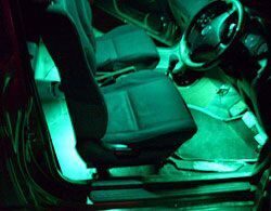 Светодиодная подсветка ног в авто